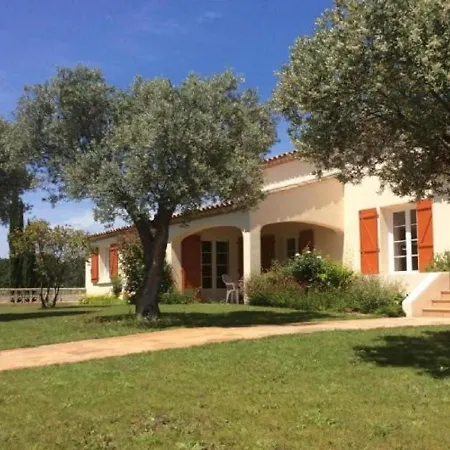 Bed & Breakfast Les Chenes De Da-li 3*