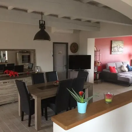 Bed & Breakfast Les Chenes De Da-li 3*
