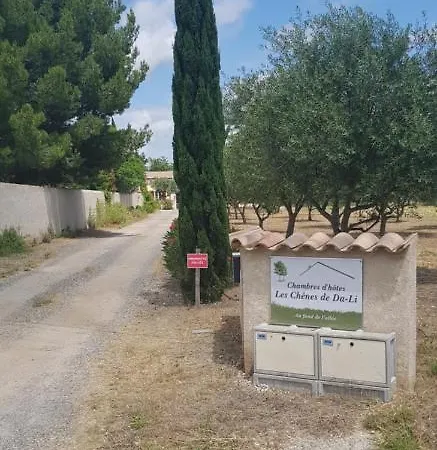 Bed & Breakfast Les Chenes De Da-li 3*